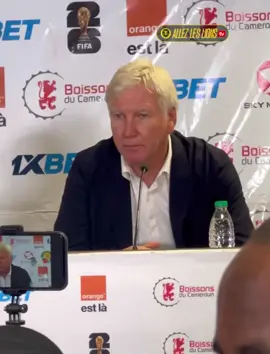 🔴 Marc Brys en conférence de presse : « Le prochain match va être très important. Le Cap-Vert a aussi gagné 2-0. Ça va être un match à 6 points […] Il y a quelques joueurs qui doivent jouer à un poste un peu bizarre pour eux […] Il y a 3000 joueurs (camerounais, ndlr) qui jouent ailleurs. Il y a beaucoup de talents. Il y a une très bonne vibe dans notre vestiaire ». 🦁🇨🇲