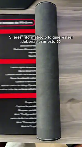 Desde que la uso termino mucho más rápido todo 🤩 #alfombrilla #mousepad #comandos #atajos #excel  Alfombrilla de atajos de teclado pensada para informáticos, estudiantes y oficina. Incluye los comandos más usados de Windows y Office (Word, Excel y PowerPoint) para terminar tareas más rápido, sacar mejores notas y mejorar productividad cada día