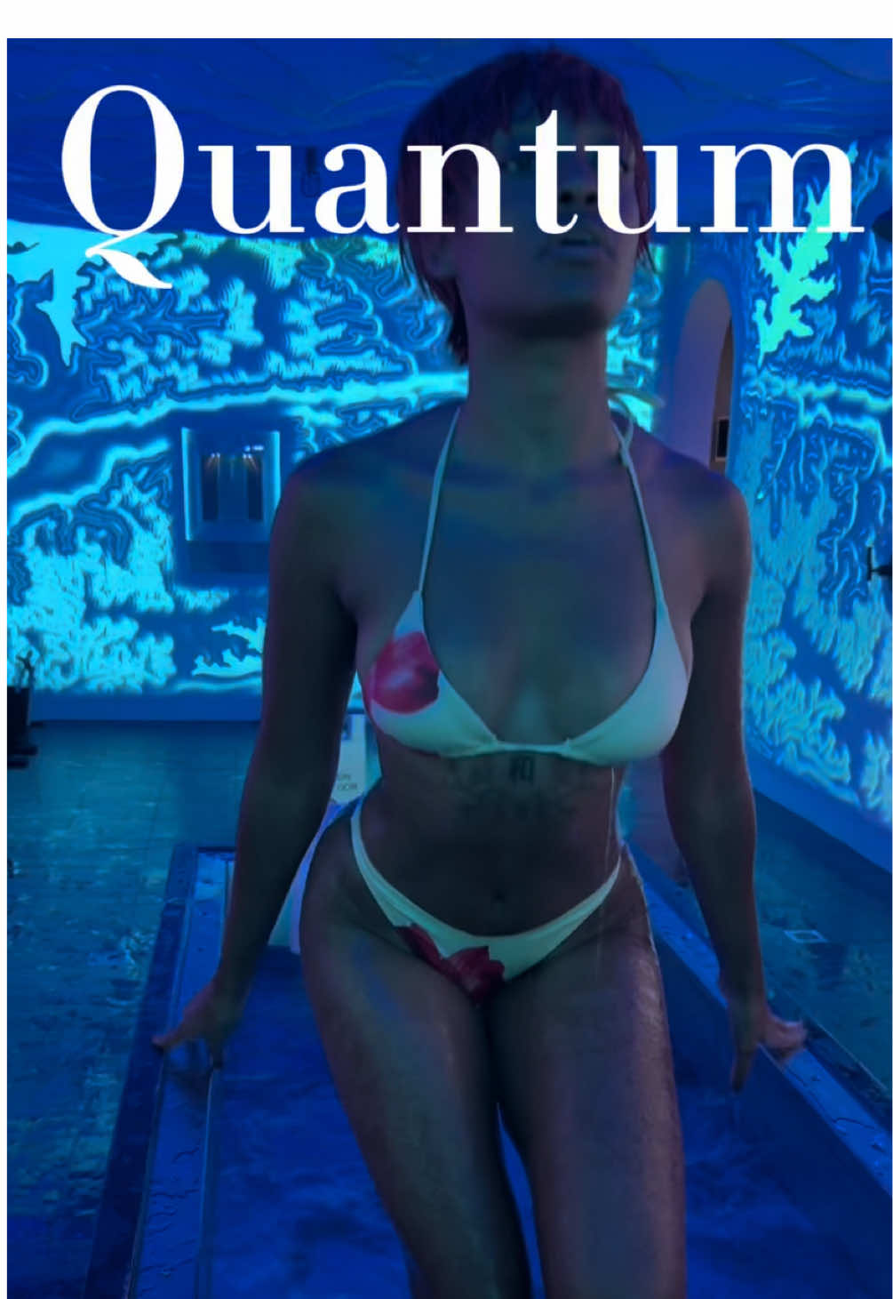 Your nervous system called 🤙🏾 the algorithm answered. . . Mid week reset at @TheQuantumWellnessMatrix | State of art home for grounding with an activating vinyasa lead by our lovely guide @Poofy 🧘🏻‍♀️ ✨✨ . . #saunas #coldplunge #quantum #wellness #spa