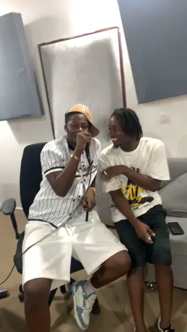 @JRLAMELO_OFFICIEL  C’est facile 😭😂 Spot de la miff sur vous en attendant profitons de la vie les ga 🤣#pourtoii #music #abidjan225🇨🇮 #cotedivoire🇨🇮 #tiktok 