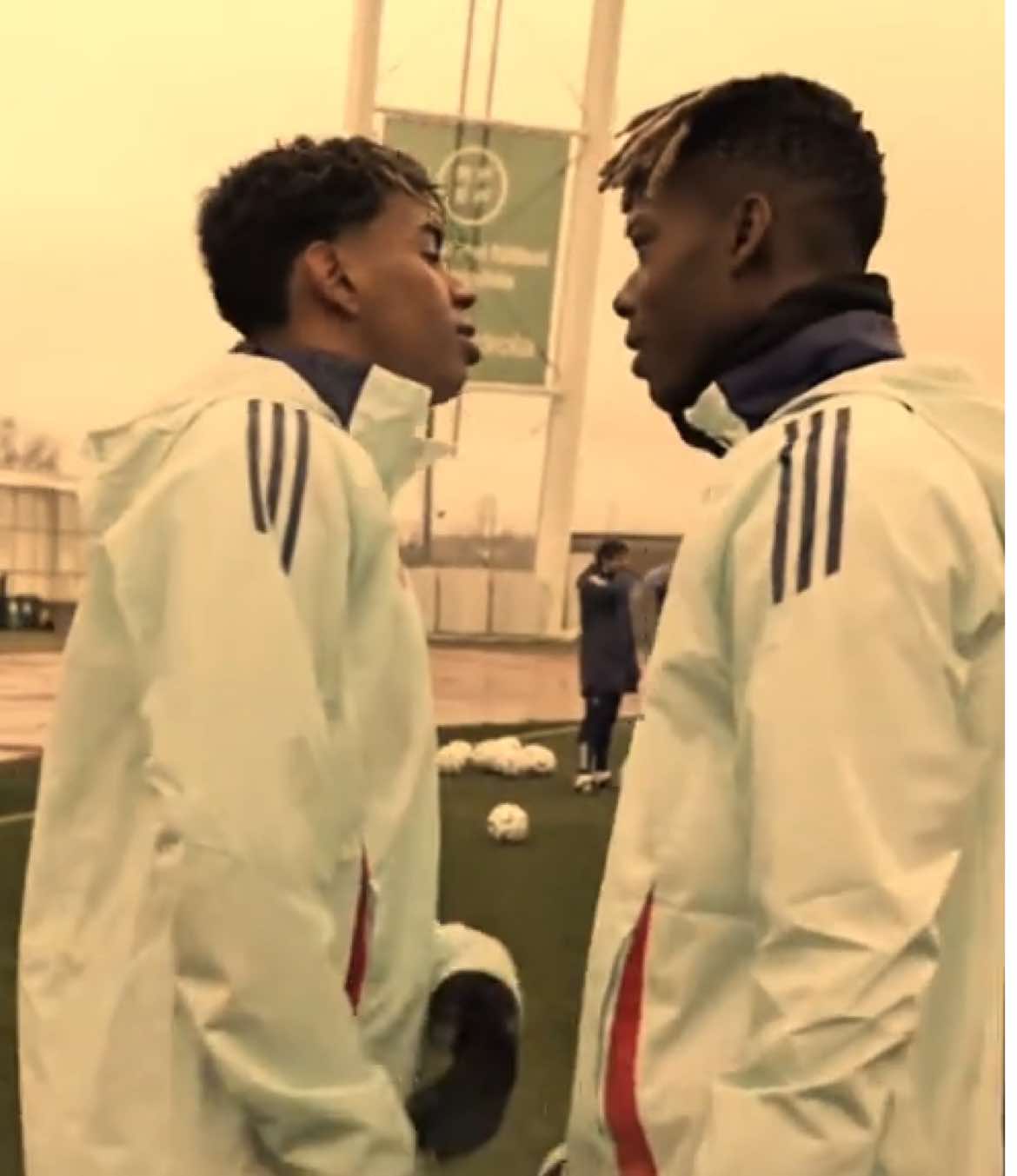 Vibrações brasileiras 🇧🇷🕺 #lamineyamal #fyp #barcelona #edit #football 