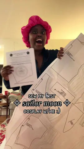 competed and got first place in the novice category!!!  #sailormoon #cosplayer #cosplayerofcolor #blackcosplayer #sailormooncosplay #cosplaycompetition #sewing 