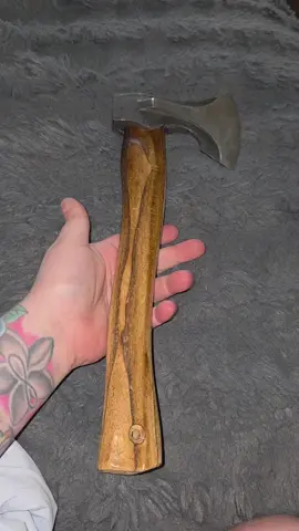 #axe #tools #survivaltools #Outdoors #woodcutting 