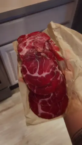 pov: you’re tony soprano grabbing some fresh gabagool #tonysoprano #thesopranos #gabagool #fyp #foryoupage 