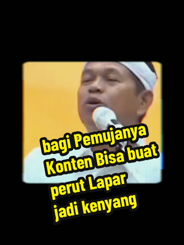 Gubernur ngonten, rakyat kelaparan. Pabrik mati, dia konser. Jawa Barat bukan panggung, tapi dijual kayak tontonan murahan.