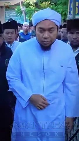 Nyoon barokah mamfaatte ajunana GURU semulje. KH.Moh Zuhri Zaini. KH.R. Ahmad Azaim Ibrahimy. KH. FAiqunnuha Mubarok Mudzakkir.Lc. #khrahmadazaimibrahimy #guru #iksababali #ponpesburhanulabrar #khfaiqunnuhamubarak  @Akhyar @Gibran @Pesantren Burhanul Abrar @Deny Miller @Holik Toto @Jimmy Fucken Hendrix 