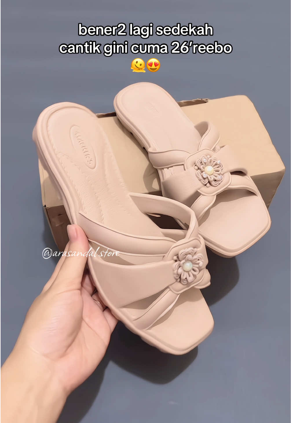 Sandal selop karet lentur ringan empuk😍#sandalkaret #sandalwanita #livehighlights #sandal 