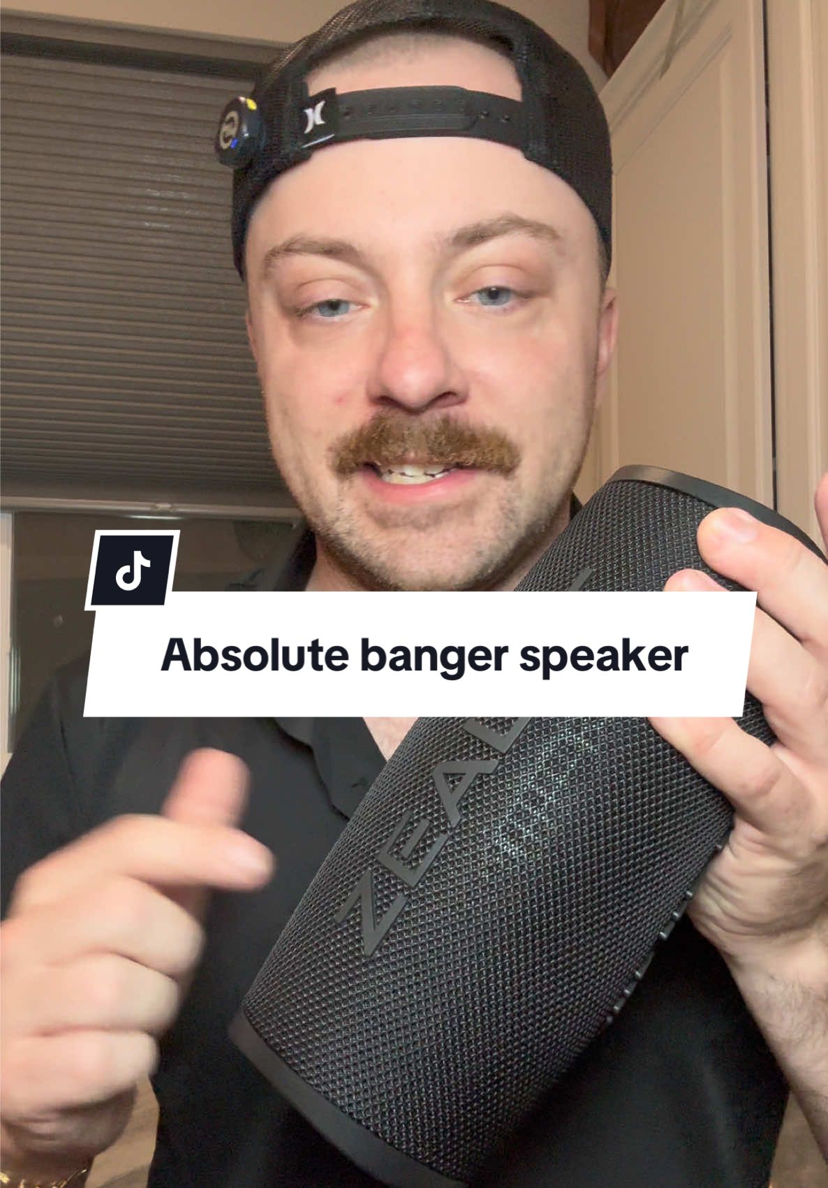 Why settle for weak speakers? This one lasts 30 hours + fills the room with sound 🔥 #BluetoothSpeaker #PartyEssentials #SoundSystem #TechTok #MusicLovers