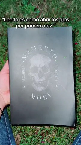 🚨 “Este libro no te dice cómo vivir más… te dice cómo vivir mejor.”#mementomori 