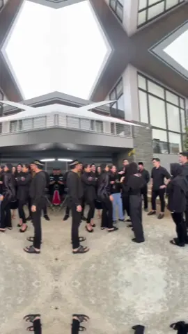 #mencintaimusekalilagi 