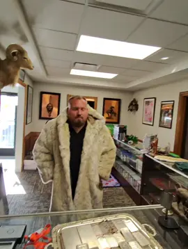 I Accidentally Left My Ray Ban Metas And This Is What I Found On Them. @indyflip @hauk_collectibles  #silver #coinshop #raybanmeta 