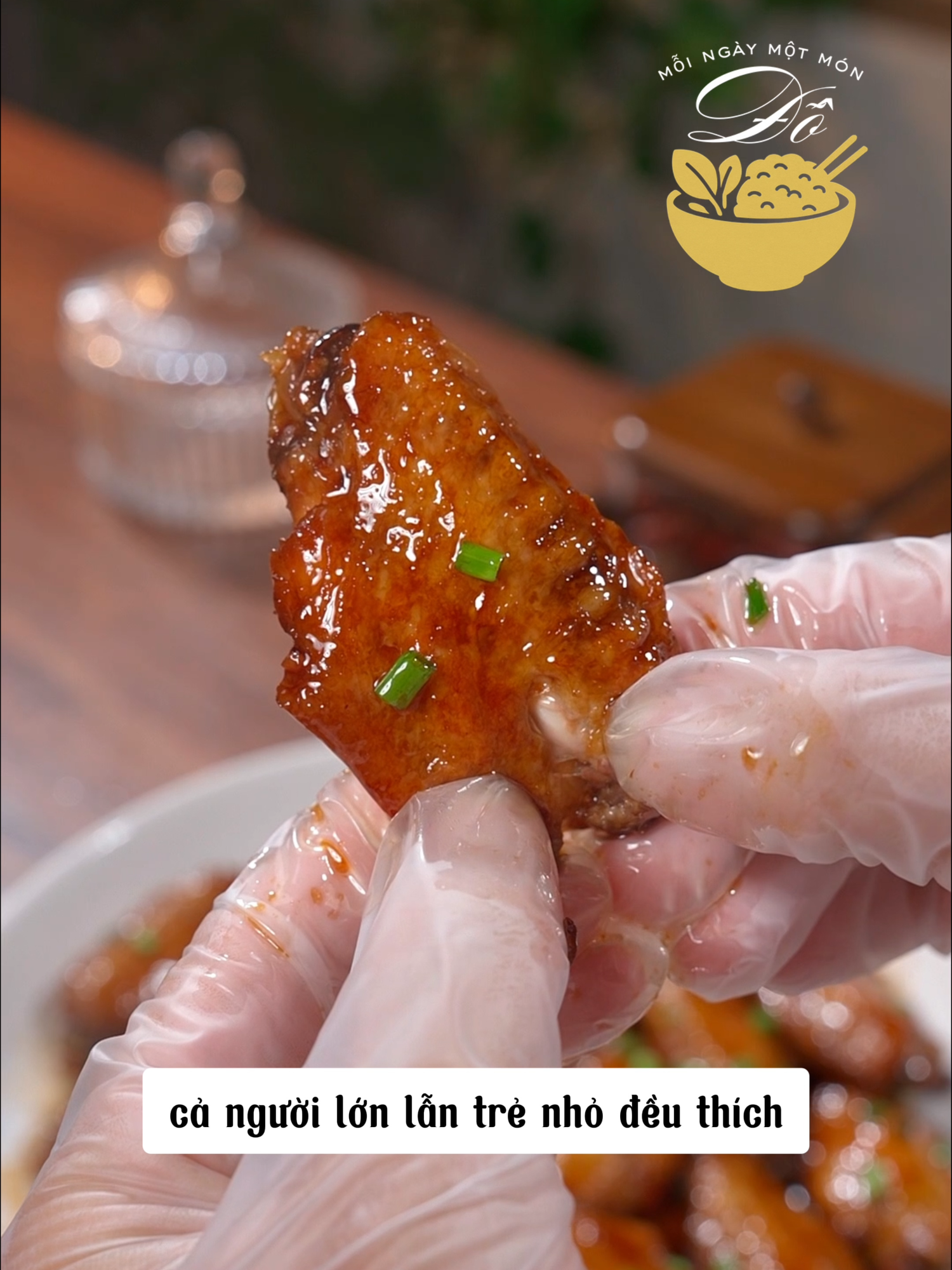 🍗 Cánh gà kho coca – đơn giản là có ngay món ăn vừa lạ vừa ngon. Món này dễ làm, ngay cả người mới vào bếp cũng có thể thành công ngay từ lần đầu ✨ #ĐỗMỗiNgàyMộtMón #CánhGàKhoCoca #MónNgon