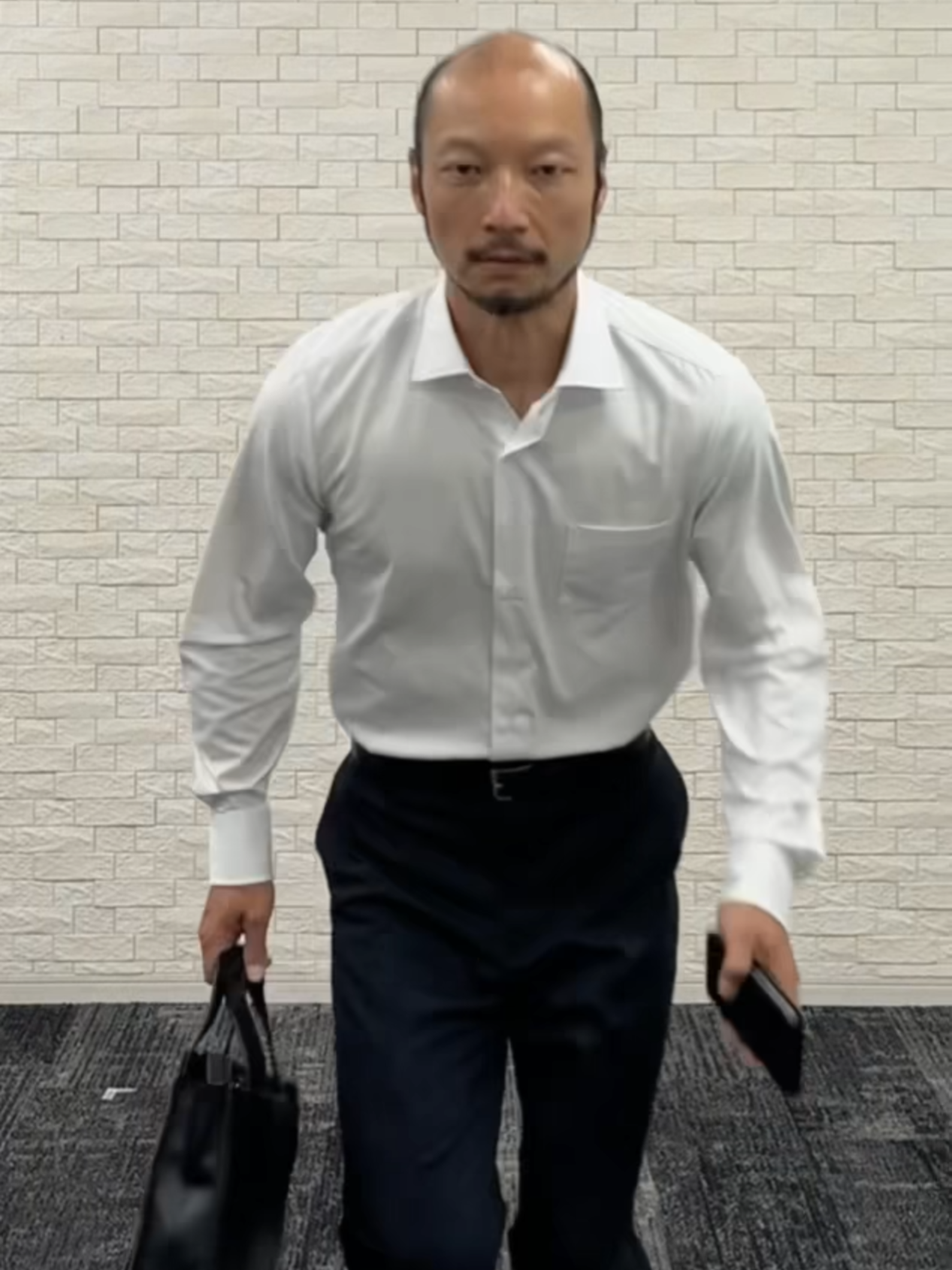 👣 ⠀⠀👣 ⠀⠀⠀⠀👣 ⠀⠀⠀⠀⠀⠀👣 ⠀⠀ 🎥#映画８番出口 / #二宮和也 主演 大ヒット上映中！