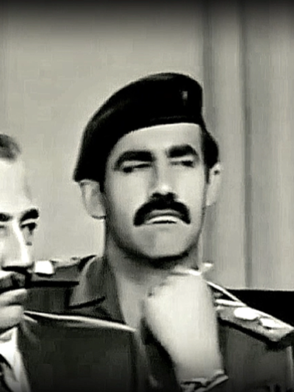 (Abdul Hamid Mahmoud Al-Khattab) The best bodyguard in the world in 1990, according to the American and British certificates.  (عبد حميد محمود الخطاب )أفضل حارس شخصي في العلم عام 1990 با شهادة امريكا وبريطانيا  #عبدالحميد_محمود_خطاب  #حارس_شخصي #لي #صدام_حسين  #العراق 