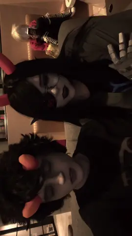 #KARKAT & #VRISKA — he was definitely  kicking his feet and giggling behind his monitor while claiming to everyone he was irritated w/ vriska’s flirting ♏️ @Dex ✨  #homestuck #homestuckcosplay