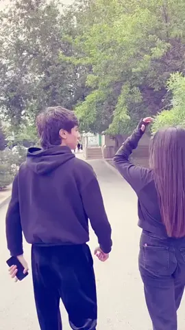 دنيايه كامروفان