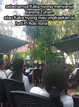 sorry just content. jadi ini duet MABA IAKN saat PKKMB. nah akhir dari lagu itu dia PU lirik