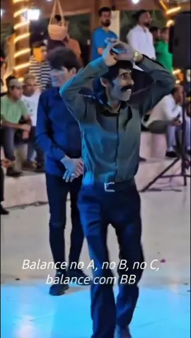 balança no A, no B e no C! 