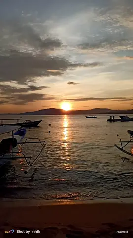 bangun pagi kejar sunrise #pulaubunaken #dermagabunaken #kotamanado