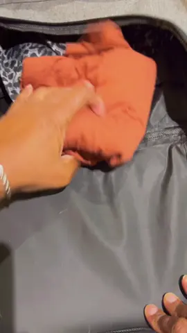 Y’all this is my favorite deodorant and I just got my hands on the Lyme Acidified body wash . Lume plays no games in keep sweat down and can be used well yeah to keep sweat down in some spaces lol. I use it on my shins since menopause my shins sweat! Thank you Lume’! #lumedeodorant #lumebodywash #fyp #deoderant 