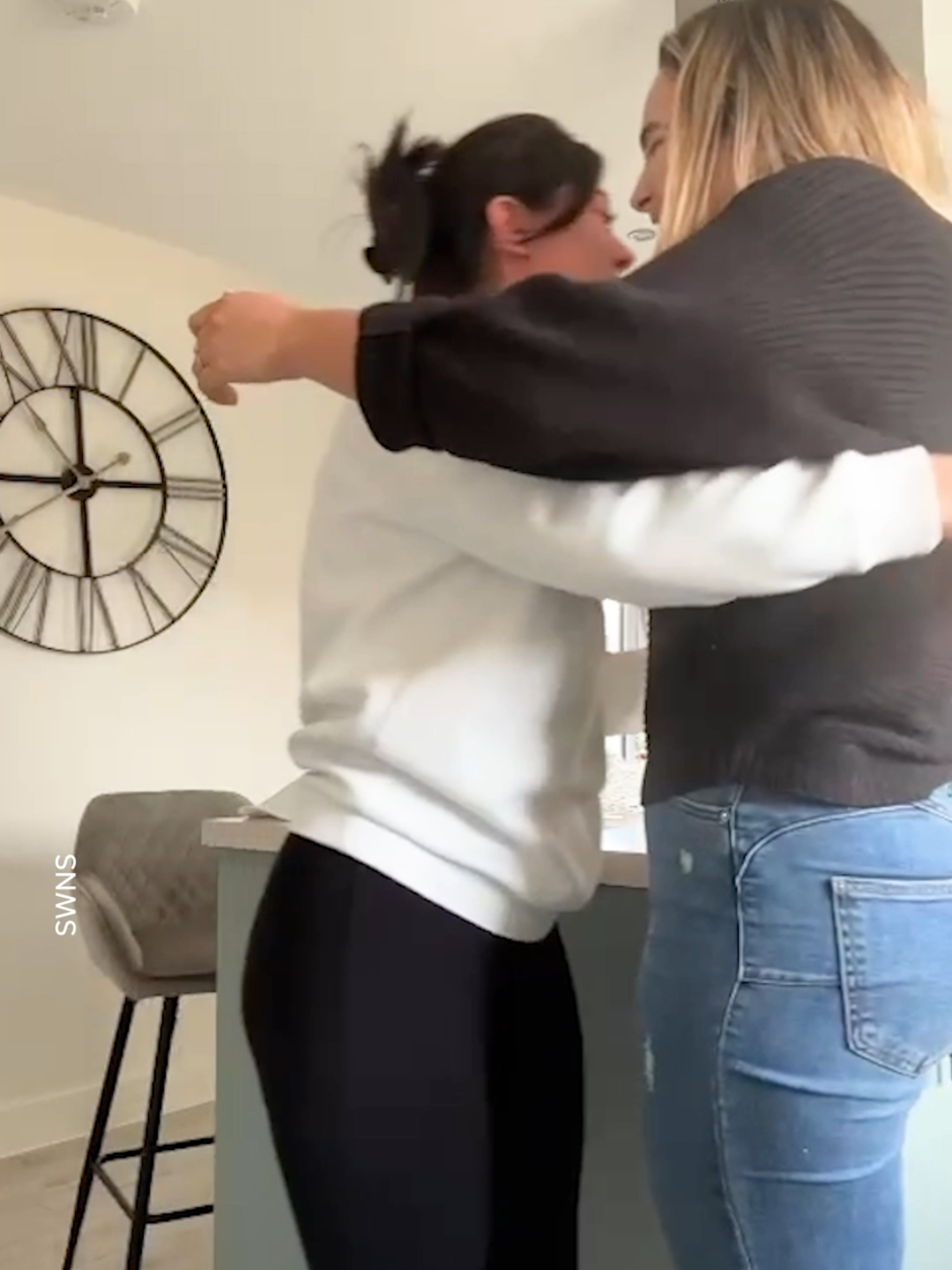 Summer is pregnant. Wait until she finds out her best friend is too! #humankind #goodnews #kindcore #hopecore #babiesoftiktok #pregnancyannouncement