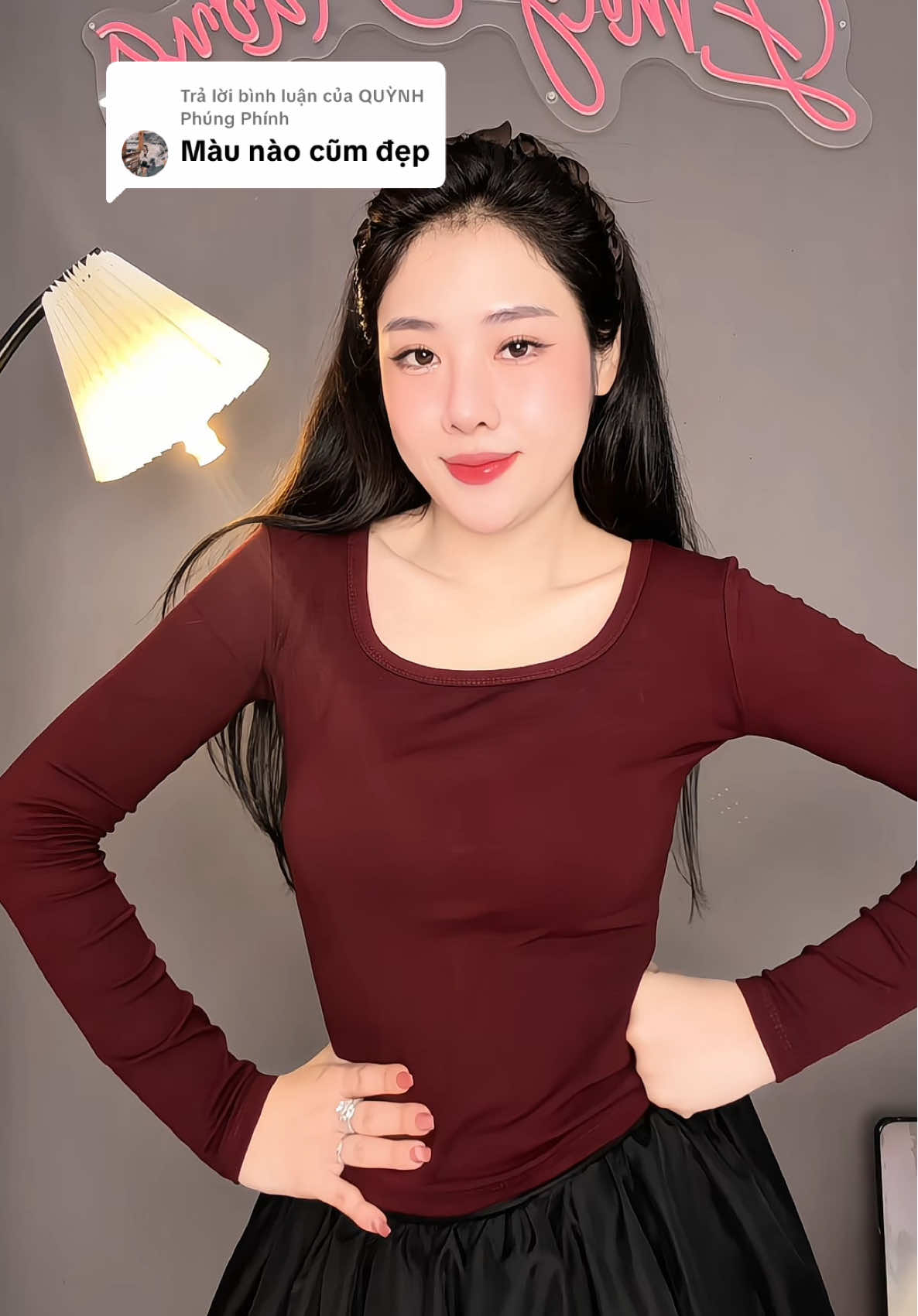 Trả lời @QUỲNH Phúng Phính Màu này hot nhất nè bà ##thoitrangnu #aothunbasic  #myoutfit #mydress #emilyhuong 