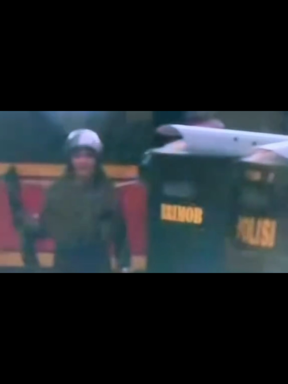 Jangan Terpancing Kawan - Arraka  #lagu #arraka #baru #demo #polisi #tni #laguviral #fyp #hijab #hijabrap #punkrock #hiphop #viral #pion #tuhan 