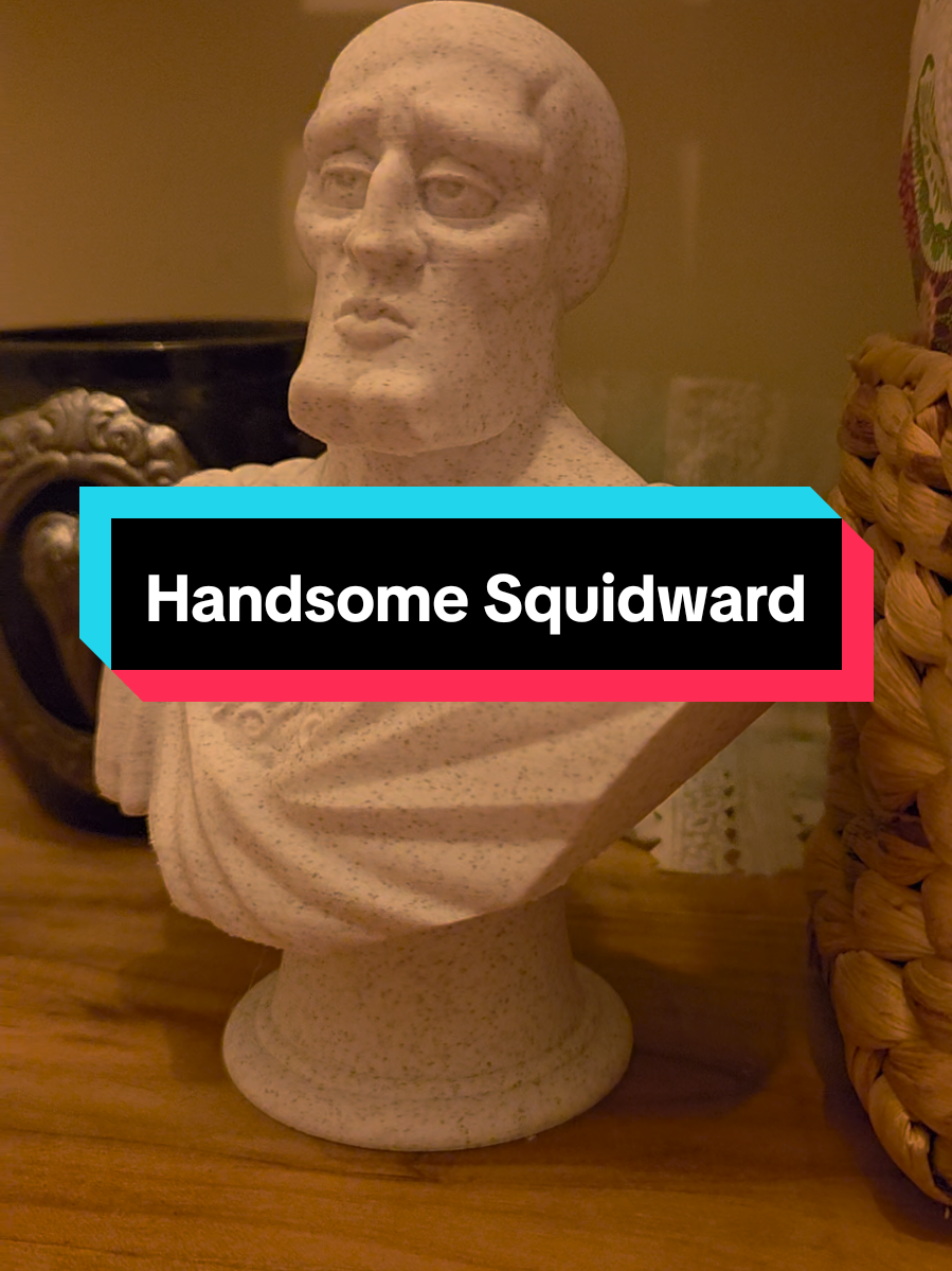 And his name was... #squidward #spongebob #greekgod #statue #3dprinting 