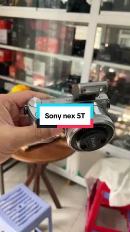Sony nex 5T kit và flash giá chỉ 6.x #sonynex 
