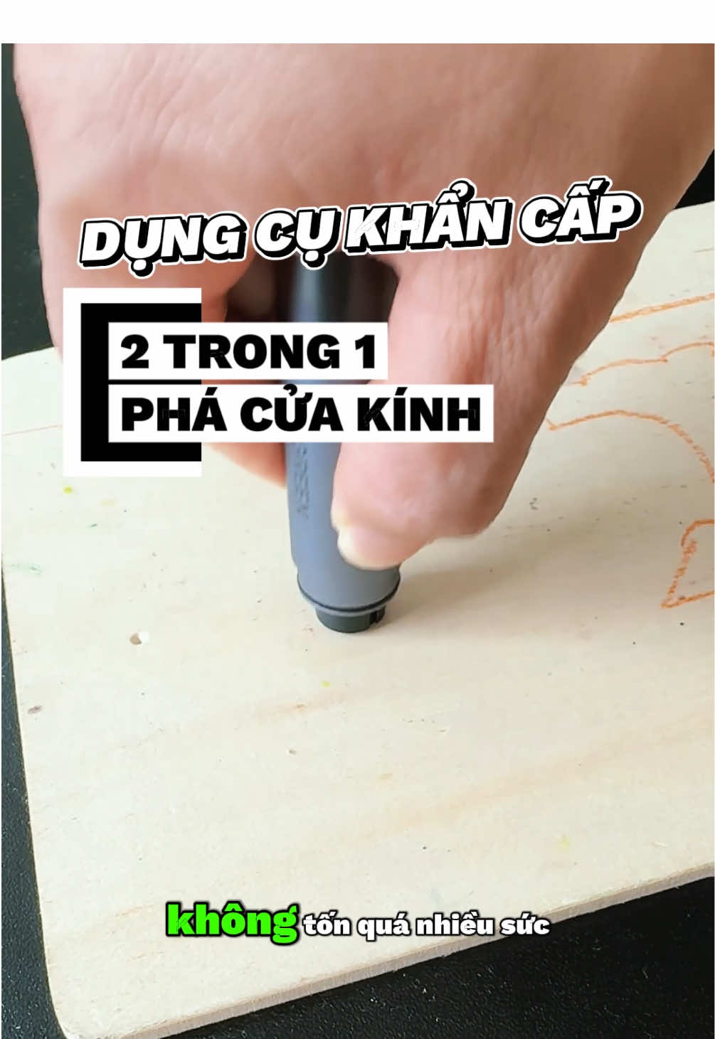 Búa phá cửa kính thoát hiểm cho trường hợp khẩn cấp trên xe ô tô 2 trong 1 Ugreen #anhkythuatreview #buaphakinhthoathiemoto 