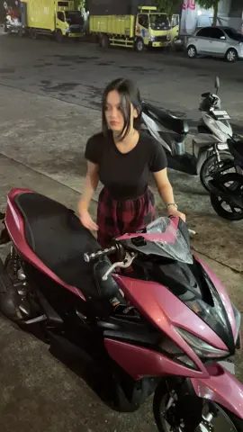 bahagia trs ya sayang aku pasti selalu usahain🥺