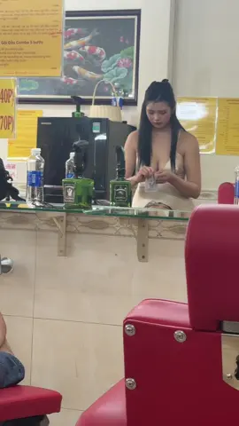 Cạo mặt 40k 🌹 lột mụn 40k 🌹 Ráy tai chuyên sâu 99k🌹 Đắp mặt nạ phục hồi cấp ẩm 50k 🌹 masa mặt vai ráy 50k 🌹COMBO ƯU ĐÃI CHỈ VỚI 229k 🌹 KÍNH MỜI