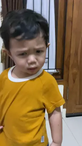 Eh gerbong bahasa enggres nya apa onty angkel ? 🤔🤔🤔🤔