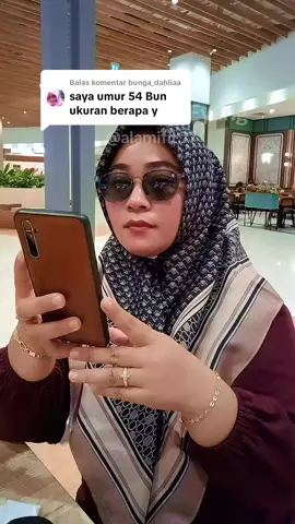 Membalas @bunga_dahliaa Kacamata Baca Dan Jalan Viral #kacamata #kacamatabaca #kacamataplus #kacamatabacadanjalan #videoviralitiktok 