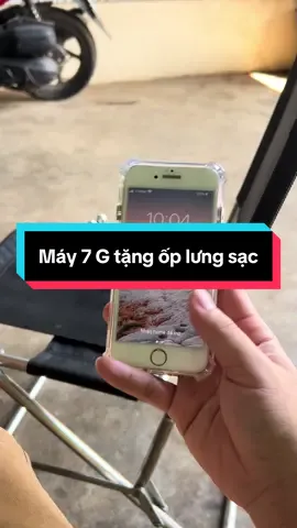 7G về ít 128gb 32gb ace săn trobg trang nhé , mượt luôn ạ #phone #dienthoai #smartphone #iphone #iphone7 