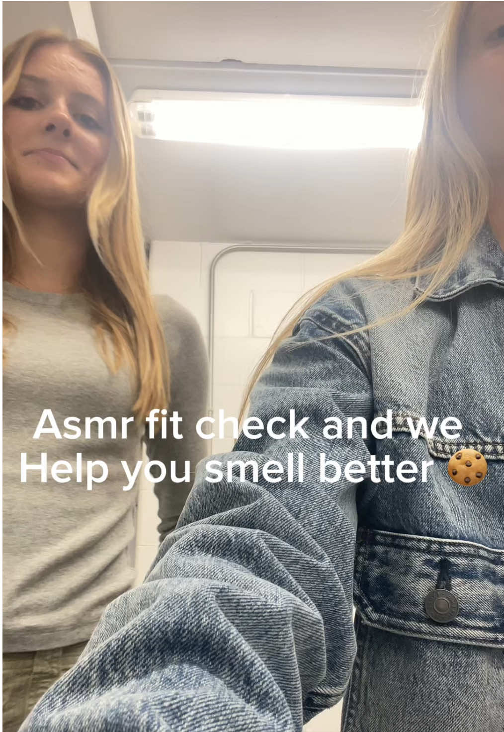 Ignore how bad our nails are right now lol #LanguageLearning #fitchecks #asmr #badnails #stinky 
