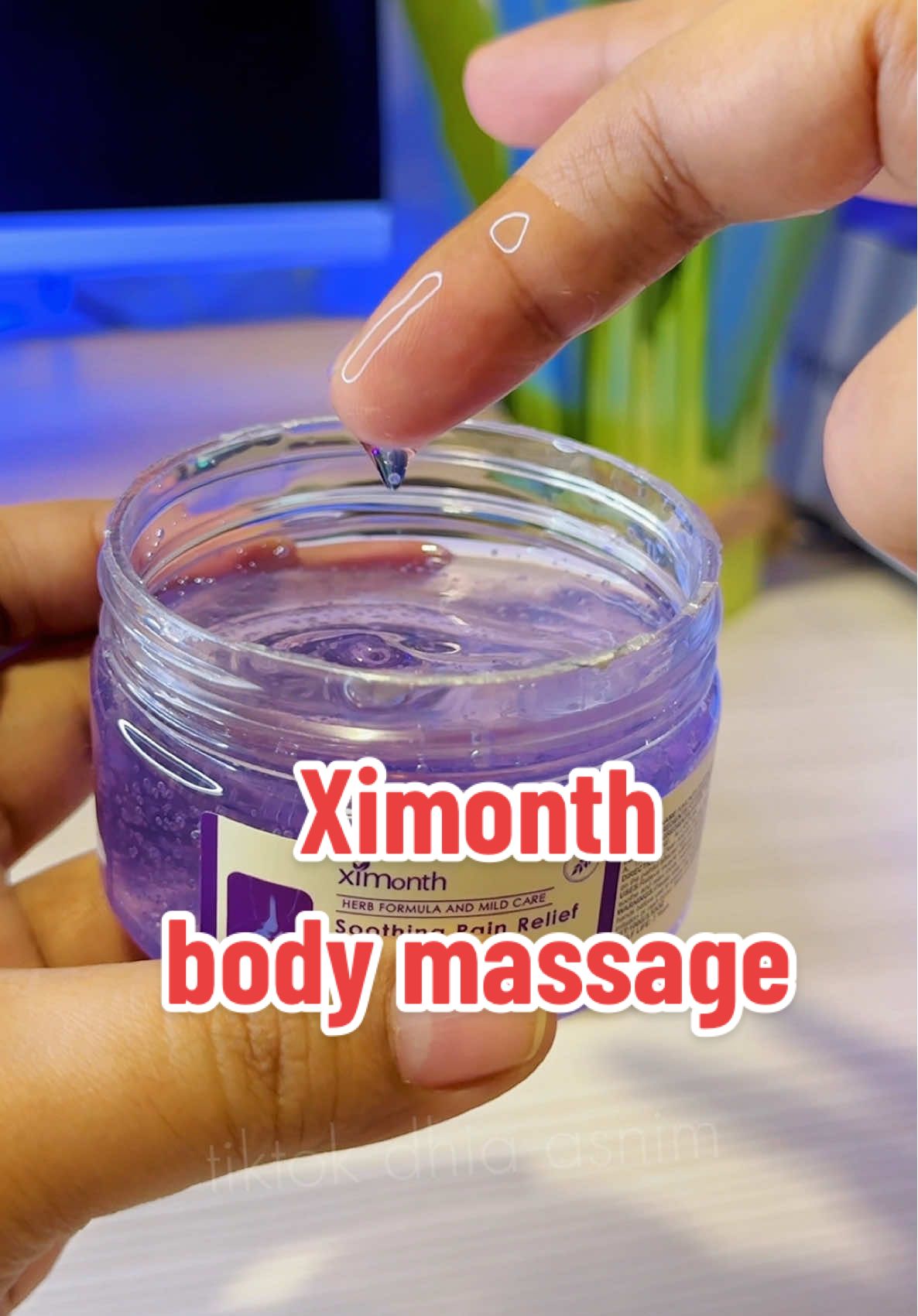 bagus utk lutut.. leher.. bahu.. betis.. meresap dalam kulit #ximonth #ximonthgel #massagegel #bodymassage #gel #massage 