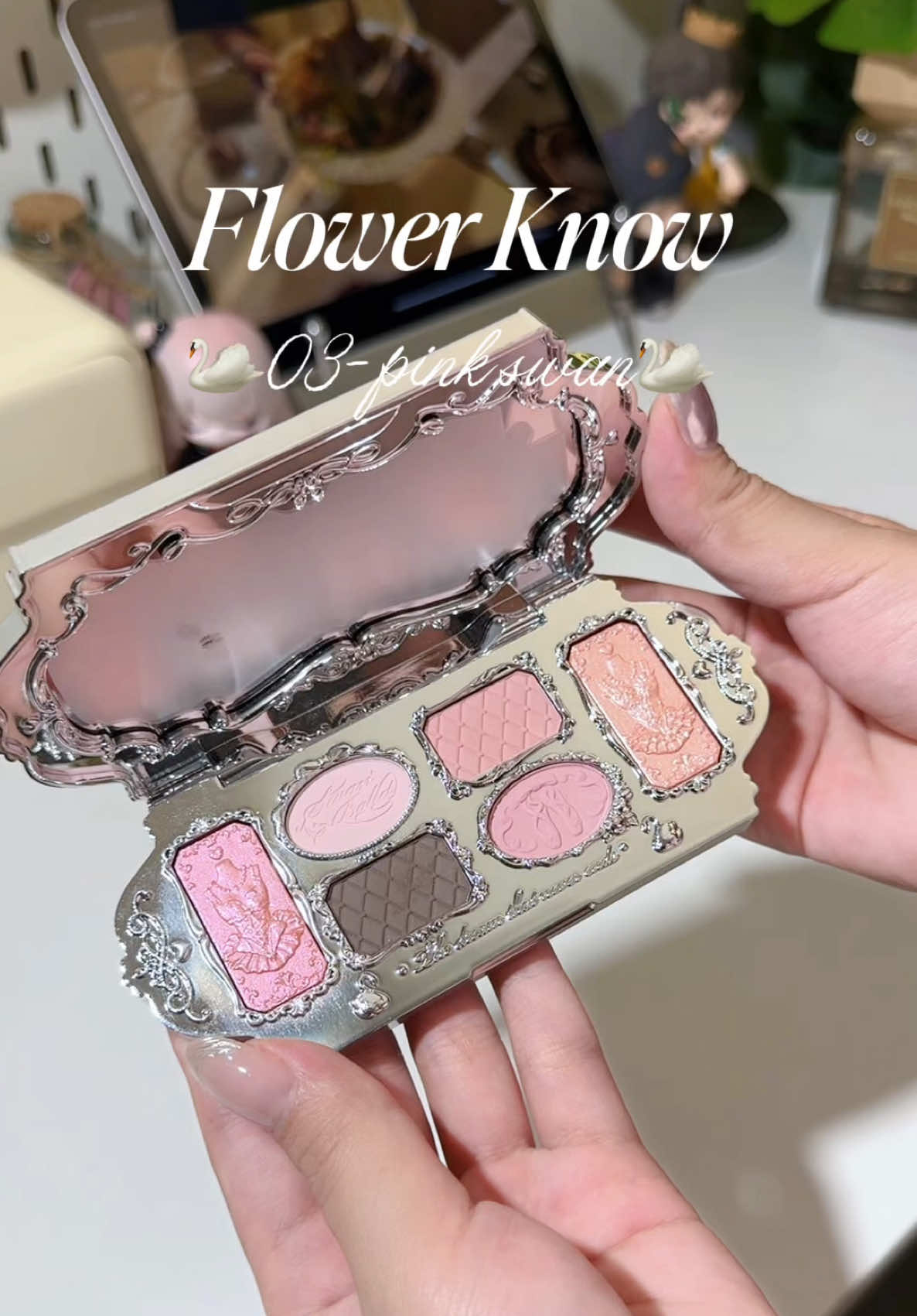 Mỗi cô nàng đều xứng đáng có 1 ẻm  