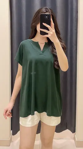 Atasan V neck belah samping