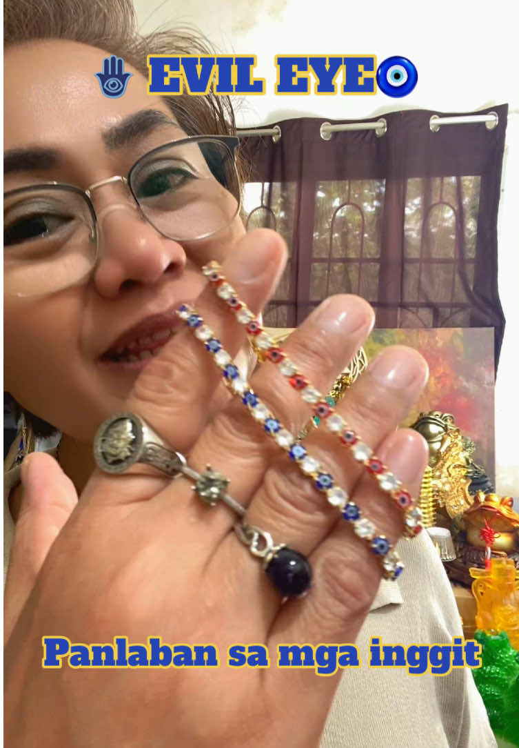 Panlaban sa mga inggit, palipad hangin at kulam, duotin nyo po ito lalo na kung kyo ay pumupunta sa matataong lugar, nag nenegosyo, may mga naiinggit na Tao, may iba ibang kulay po ang bracelet piliin nyo po ang gusto ninyo, may lagayan at pamunas na kasama. #evileye #evileyebracelet #amulet 