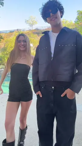 gorgeous @ansley 💋 wearing the cult fave extra pill necklace 