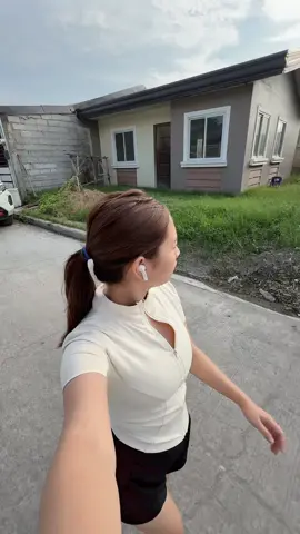 Maayong buntaaaag  #morningwalk #MomsofTikTok #exposuretherapy #workoutfit  