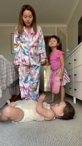 Briella be like Ape luuu nuggu gW di gebukin 🤣