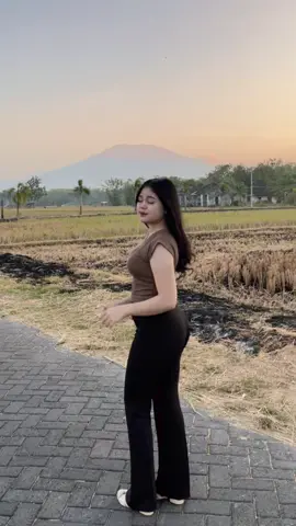 Aku spill semua nih🥰