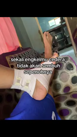 cedera merubah segalanya #engkel#cedera#futsalplayer 