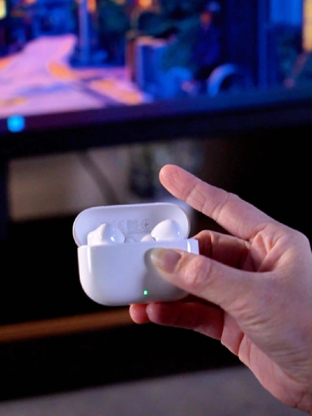 Fresh design, lightweight fit, and colors that never go out of style.💕Pair it with ANC that shuts out the noise and a battery that lasts for days HUAWEI FreeBuds SE 4 ANC is built to look good and sound better. #HUAWEIFreeBuds #HUAWEIFreeBudsSE4ANC #tws #Unboxing