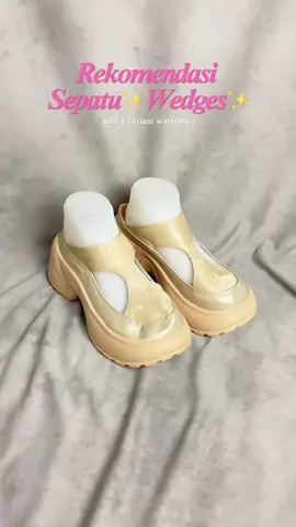 Sepatu bustong terbaru lagi nih bestie dengan model wedges 🫶#promoseruweekend #promo99sale #shoecenter 