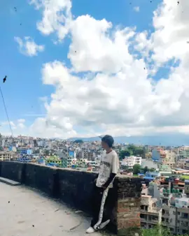 #बढ्दै गरेको उमेर  हजारौ सपना...... अनि आतिदै गरेको मन ..😥#@Mausam Tamang888 #foryou #fyp 