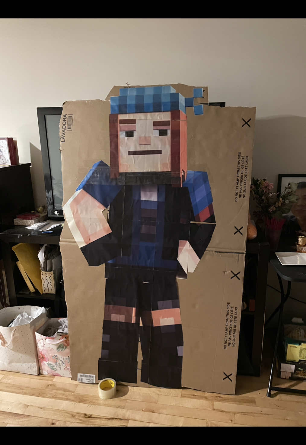 Hi Red! I’m dad! 🤣🤪😜😆🤣😹😹😹🤣😂🤣😂🙂 #minecraftstorymode #mcsm #petramcsm #femalejessemcsm #jesstra 