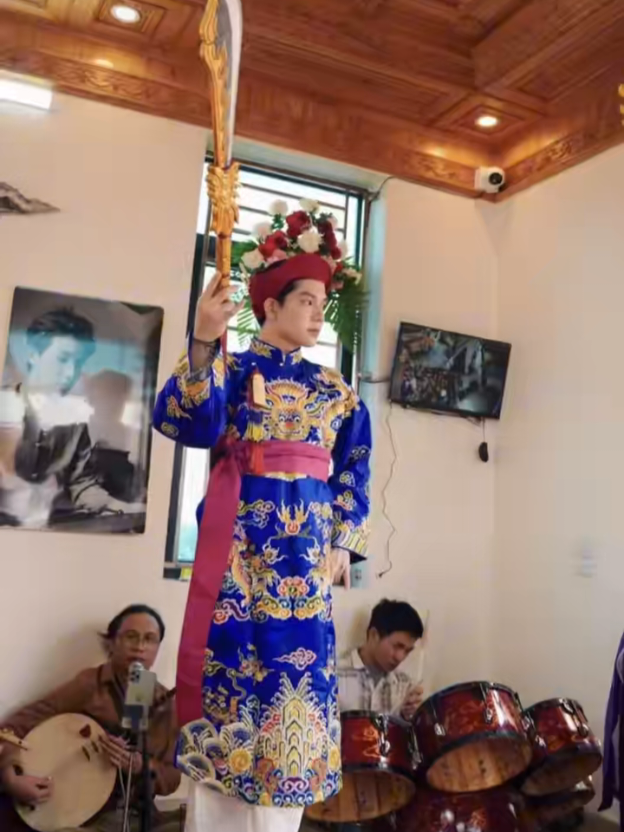 nay nhẹ nhàng nha#hầuđồng #TrongDuong 